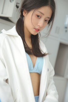 艾玛好色